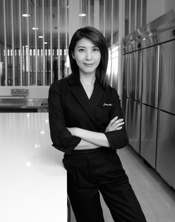 Jeanette Aw